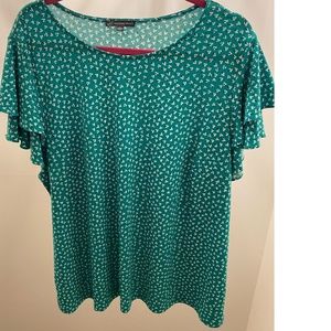 Adrianna Papell Flutter Sleeve Top 2X Green and White Floral